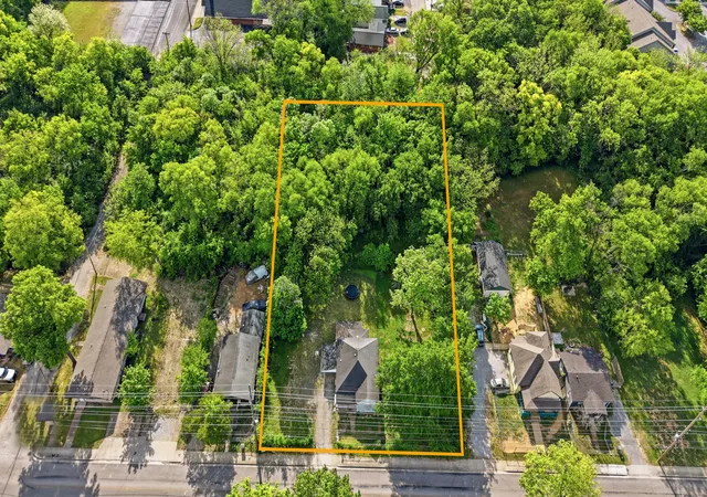 Homes for sale in Chattanooga, TN | 1810 S Kelley St, Chattanooga, TN 37404 | MLS# 1535099