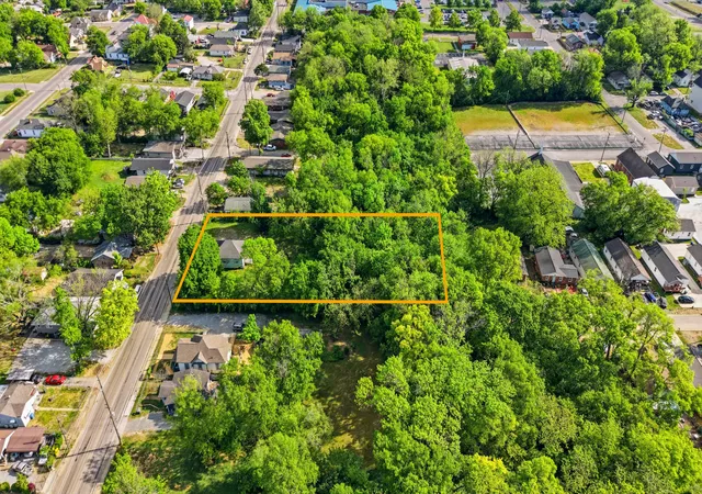 Homes for sale in Chattanooga, TN | 1810 S Kelley St, Chattanooga, TN 37404 | MLS# 1535099