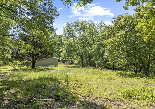 Photo 3 of House for sale at 11021 Hixson Pike, Soddy Daisy, TN 37379 | MLS# 1535096 | Listing updated on 2026-06-22