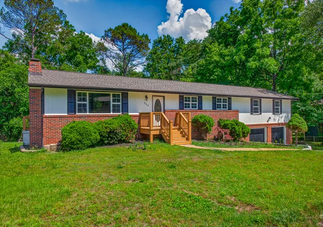 Photo 2 of Single family home for sale at 968 W Circle Dr, Rossville, GA 30741 | MLS# 1535137 | Listing updated on 2026-09-02