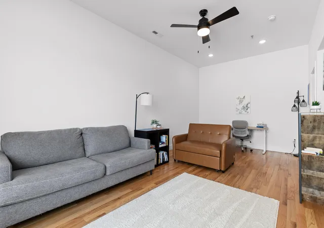 Photo 4 of Townhouse for sale at 971 Montague Pl, Chattanooga, TN 37408 | MLS# 1535330 | Listing updated on 2026-06-05
