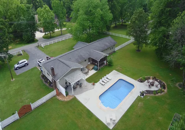 46th image of 1649 E Boy Scout Rd, Hixson, TN 37343 | MLS# 1535233