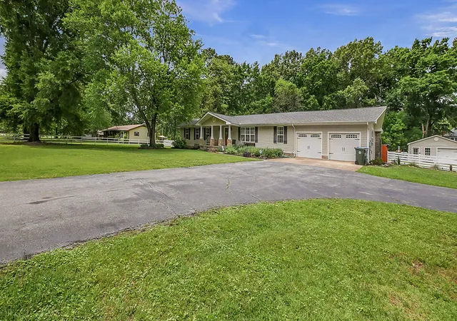 4th image of 1649 E Boy Scout Rd, Hixson, TN 37343 | MLS# 1535233