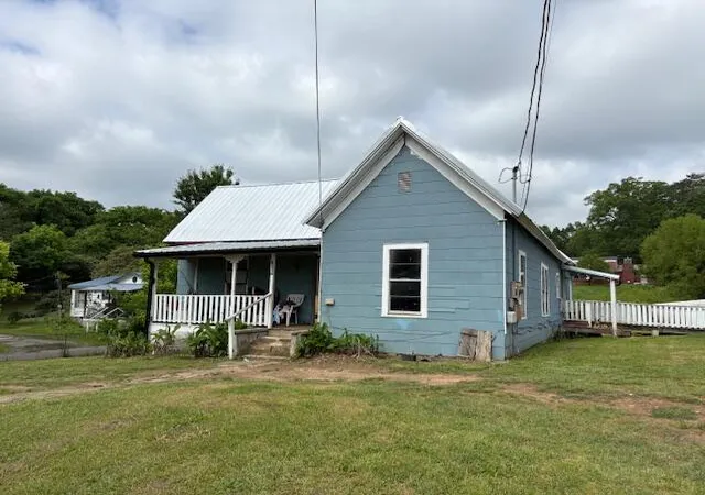 Photo 1 of Single family home for sale at 202 Daugherty St, La Fayette, GA 30728 | MLS# 1537483 | Listing updated on 2026-06-25
