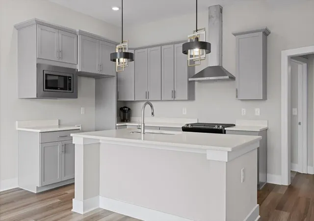 Photo 2 of Townhouse for sale at 825 Burnside Pl, Chattanooga, TN 37408 | MLS# 1535242 | Listing updated on 2026-06-08