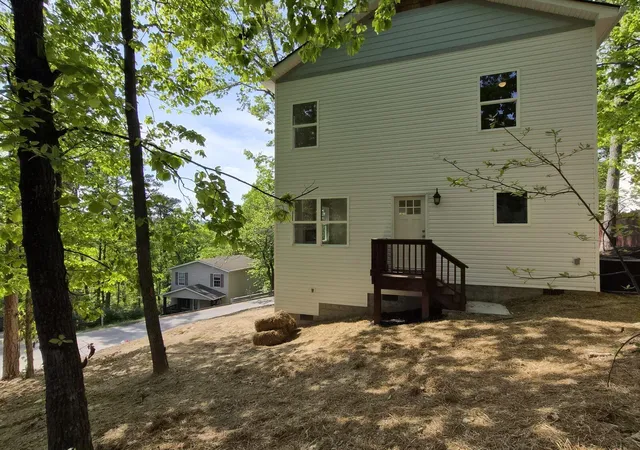 Photo 2 of Single family home for sale at 708 East Ave, Chattanooga, TN 37411 | MLS# 1535431 | Listing updated on 2026-07-28