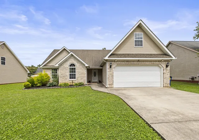Photo 1 of Single family home for sale at 479 Sweet Birch Dr, Rossville, GA 30741 | MLS# 1536492 | Listing updated on 2026-09-14