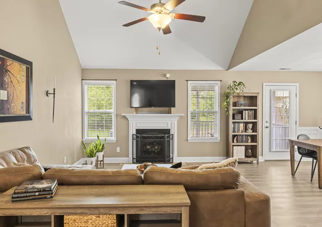 Photo 3 of Single family home for sale at 479 Sweet Birch Dr, Rossville, GA 30741 | MLS# 1536492 | Listing updated on 2026-09-14