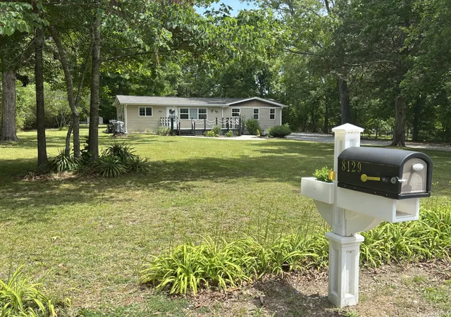 Photo 3 of Single family home for sale at 8129 Bermerwood Dr, Chattanooga, TN 37421 | MLS# 1535343 | Listing updated on 2026-08-26