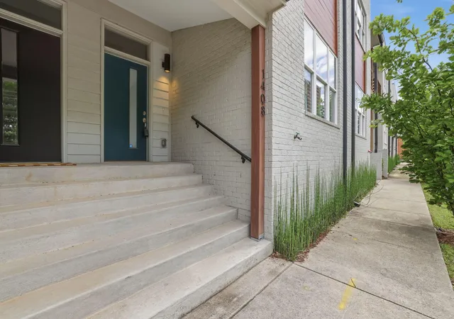 Listing Photo 4 - Condo for sale in building located at 1408 Slayton St, Chattanooga, TN 37408