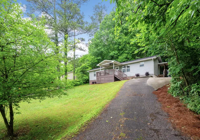 Homes for sale in Ringgold, GA | 791 Potts Rd, Ringgold, GA 30736 | MLS# 1535364
