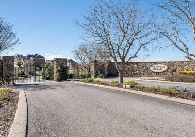 3rd image of 4542 Sailmaker Cir, Chattanooga, TN 37416 | MLS# 1535399