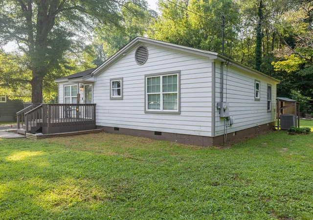 image of 210 S Circle Dr, La Fayette, GA 30728 | MLS# 1535676