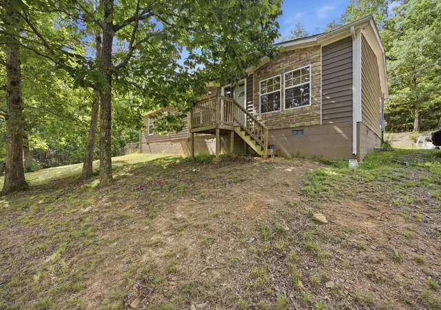 Photo 1 of Single family home for sale at 40 Black Mountain, Dunlap, TN 37327 | MLS# 1535489 | Listing updated on 2026-09-02
