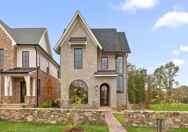 Photo 2 of Single family home for sale at 2934 River Gorge Dr, Chattanooga, TN 37419 | MLS# 1535685 | Listing updated on 2026-08-25