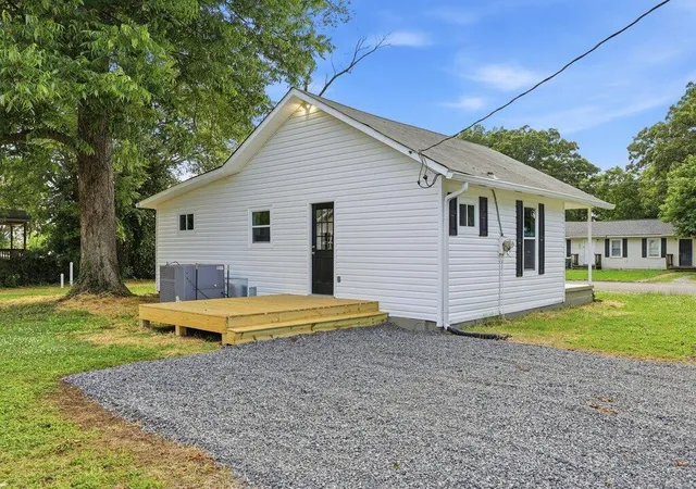 Homes for sale in Chattanooga, TN | 2636 N Orchard Knob Ave, Chattanooga, TN 37406 | MLS# 1535769