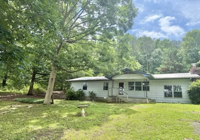 Homes for sale in Chickamauga, GA | 697 Newt Johnson Rd, Chickamauga, GA 30707 | MLS# 1535901
