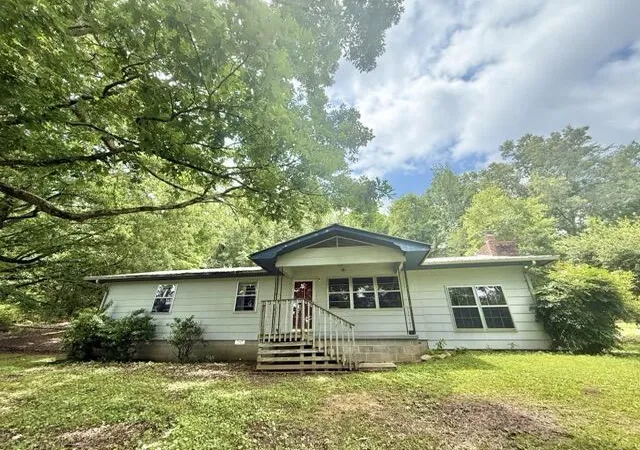 Homes for sale in Chickamauga, GA | 697 Newt Johnson Rd, Chickamauga, GA 30707 | MLS# 1535901