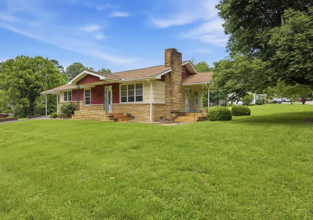 Homes for sale in Dayton, TN | 256 Sequoia St, Dayton, TN 37321 | MLS# 1536100
