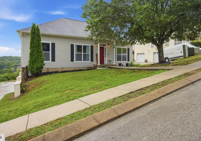 1st image of 898 Fuller Glen Cir, Chattanooga, TN 37421 | MLS# 1535835