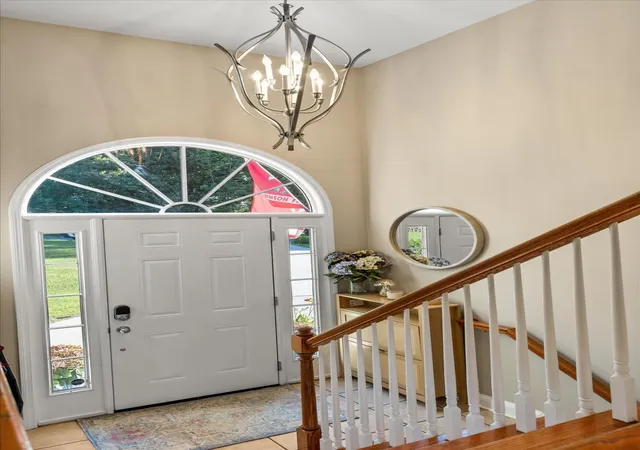 4th image of 105 Creekside Dr, Dalton, GA 30720 | MLS# 1536136