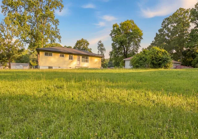 Photo 19 of Single family home for sale at 5012 Irvin Rd, Chattanooga, TN 37416 | MLS# 1536486 | Listing updated on 2026-06-10