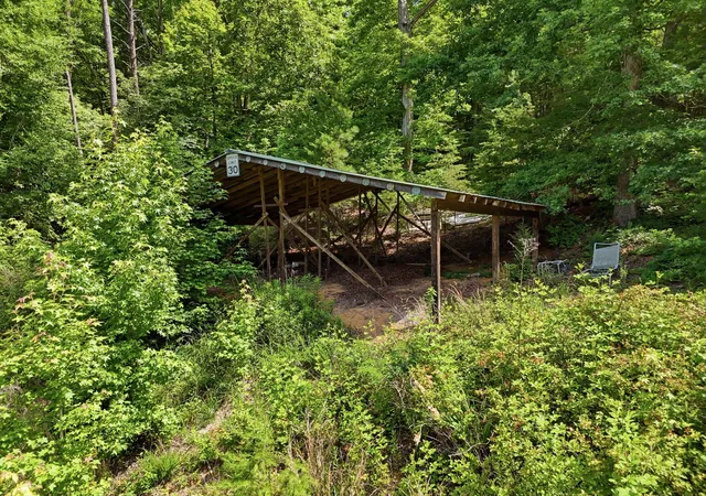 Homes for sale in Whitwell, TN | 10153 Mullins Cove Rd, Whitwell, TN 37397 | MLS# 1536060