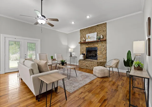 1st image of 9304 Oak St, Ooltewah, TN 37363 | MLS# 1536507