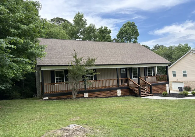 Photo 3 of Sale Pending at 202 Skyline Hts, La Fayette, GA 30728 | MLS# 1536318 | Listing updated on 2026-07-08