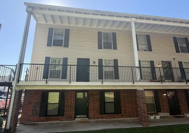 Homes for sale in Chattanooga, TN | 900 Mountain Creek Rd # 067, Chattanooga, TN 37405 | MLS# 1536087