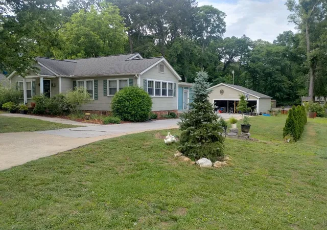 1st image of 106 Todd Ave, Dalton, GA 30721 | MLS# 1536043