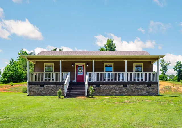 Homes for sale in Whitwell, TN | 8851 Ra Griffith Hwy, Whitwell, TN 37397 | MLS# 1536173