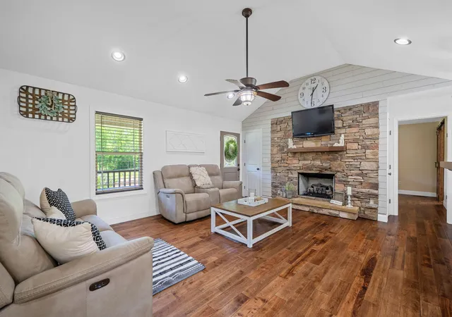Homes for sale in Whitwell, TN | 8851 Ra Griffith Hwy, Whitwell, TN 37397 | MLS# 1536173