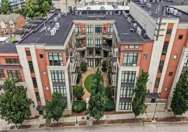 Homes for sale in Chattanooga, TN | 129 Walnut St #Unit 022, Chattanooga, TN 37403 | MLS# 1537626