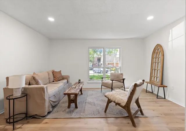 Homes for sale in Chattanooga, TN | 900 Mountain Creek Rd # 247, Chattanooga, TN 37405 | MLS# 1536215