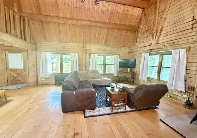 Homes for sale in Signal Mountain, TN | 8940 Big Bend Rd, Signal Mountain, TN 37377 | MLS# 1536117
