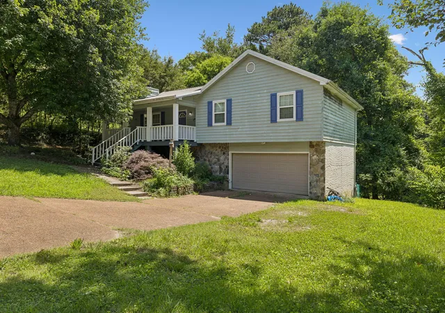 Photo 1 of Single family home for sale at 37 Pamela Ln, Ringgold, GA 30736 | MLS# 1536388 | Listing updated on 2026-09-01