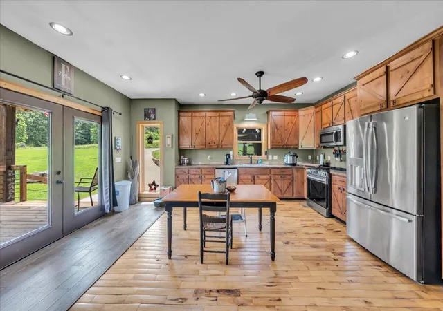 Photo 4 of Single family home for sale at 250 Cameron Rd, Jasper, TN 37347 | MLS# 1536209 | Listing updated on 2026-06-06