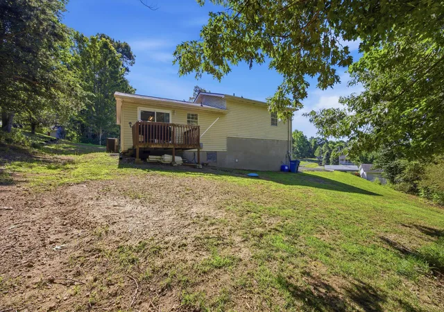 Homes for sale in Tunnel Hill, GA | 41 Ronnie Ln, Tunnel Hill, GA 30755 | MLS# 1536237