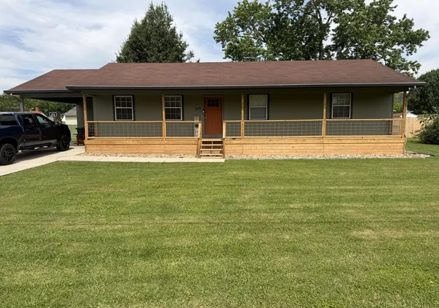 Homes for sale in Dayton, TN | 693 Oak St, Dayton, TN 37321 | MLS# 1536227