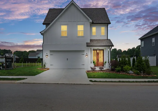 Homes for sale in Hixson, TN | 1214 Little Sorrel Rd #54, Hixson, TN 37343 | MLS# 1536290