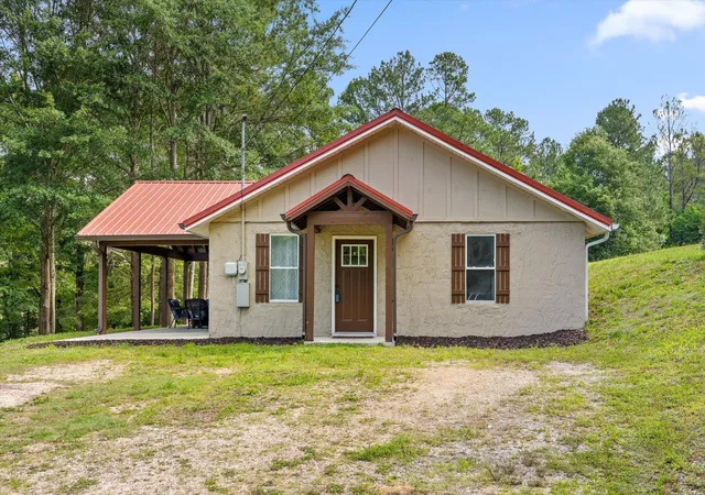 Homes for sale in La Fayette, GA | 140 Old Lee School Rd, La Fayette, GA 30728 | MLS# 1536307