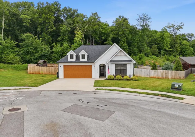 Homes for sale in Soddy Daisy, TN | 12196 Jaiden Ct, Soddy Daisy, TN 37379 | MLS# 1537047
