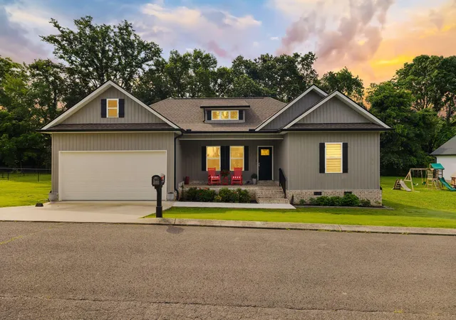 Homes for sale in Dunlap, TN | 90 Morning Glory Ln, Dunlap, TN 37327 | MLS# 1536383