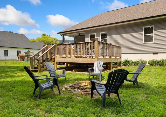 Homes for sale in Dunlap, TN | 90 Morning Glory Ln, Dunlap, TN 37327 | MLS# 1536383
