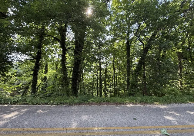 3rd image of 5908 Crestview Dr, Hixson, TN 37343 | MLS# 1536806