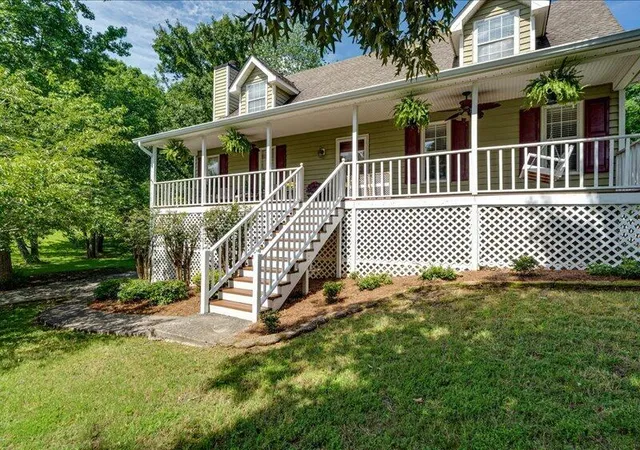 3rd image of 8735 Brookhill Dr, Hixson, TN 37343 | MLS# 1536529
