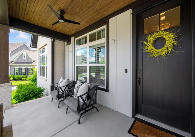 Photo 4 of Sale Pending at 547 Clingmans Ln, Chattanooga, TN 37419 | MLS# 1536705 | Listing updated on 2026-09-07