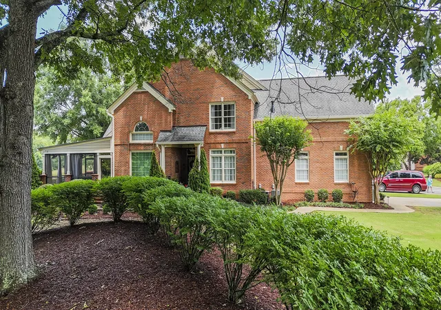 Photo 2 of Townhouse for sale at 196 Blackwell Farm Rd, Chattanooga, TN 37421 | MLS# 1536751 | Listing updated on 2026-06-17