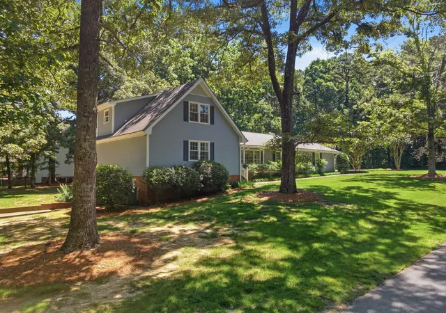 Photo 3 of Single family home for sale at 1500 Misty Valley Dr, Chatsworth, GA 30705 | MLS# 1536599 | Listing updated on 2026-09-06